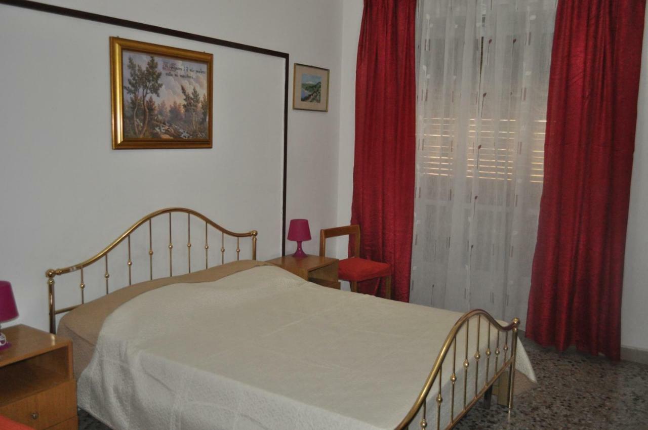 Victoria Bed & Breakfast Catania Bagian luar foto