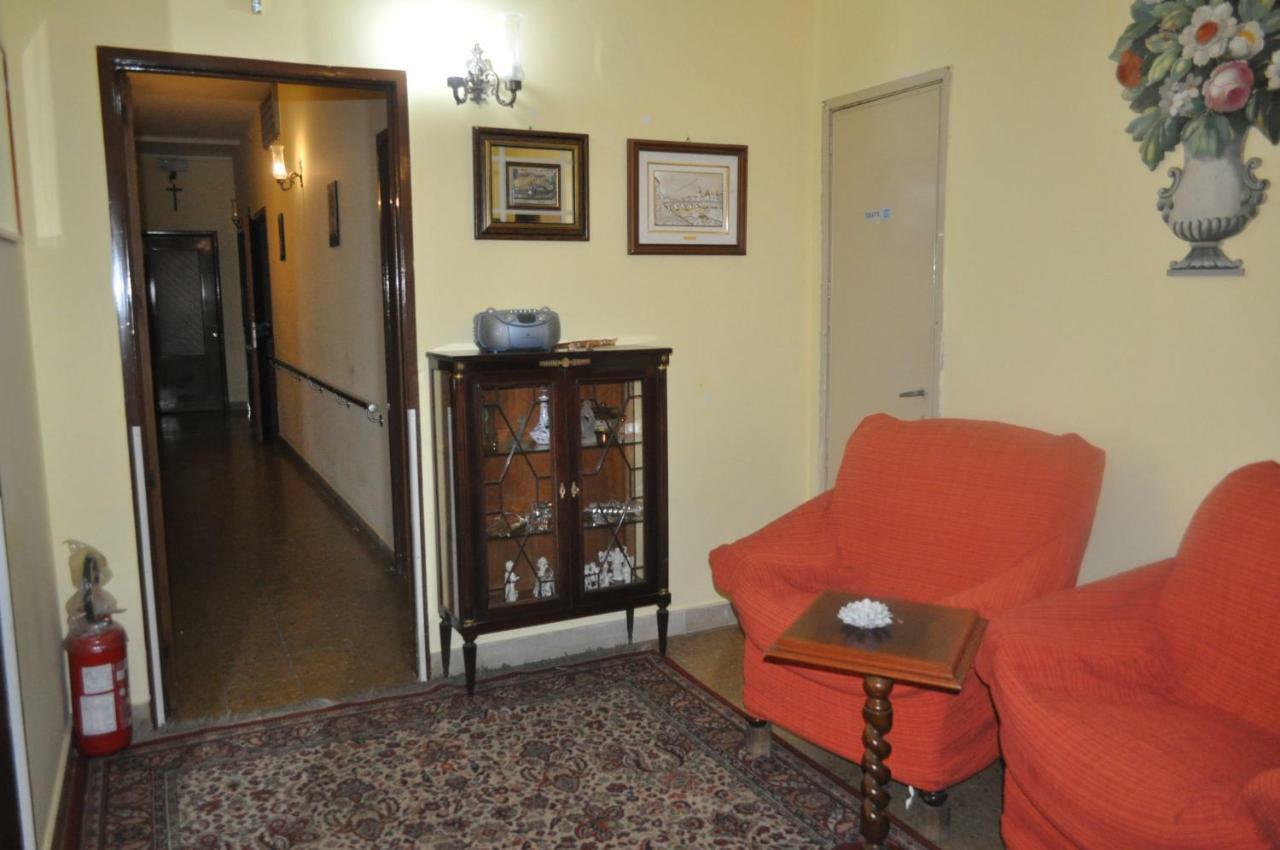 Victoria Bed & Breakfast Catania Bagian luar foto