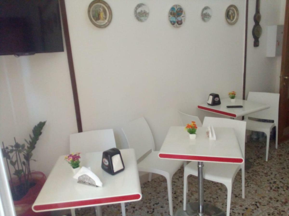 Victoria Bed & Breakfast Catania Bagian luar foto