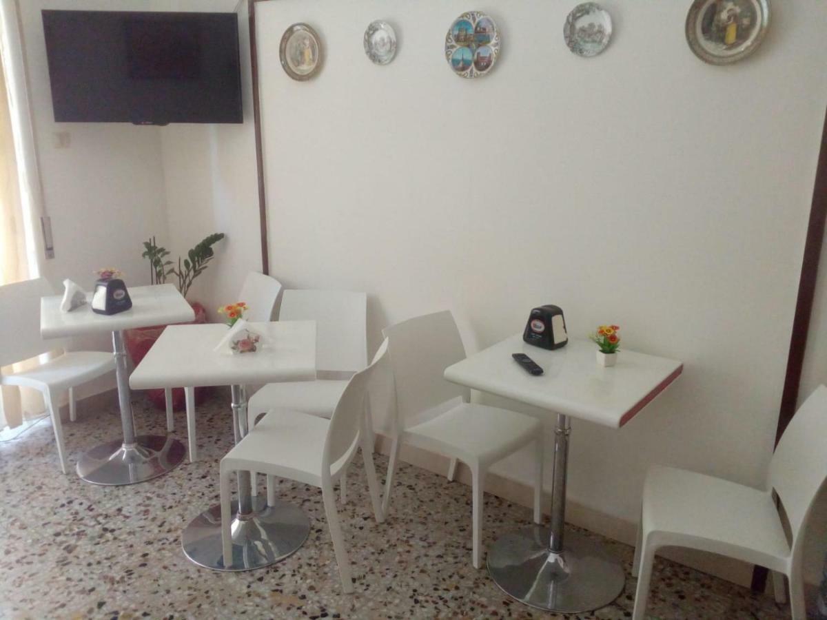 Victoria Bed & Breakfast Catania Bagian luar foto