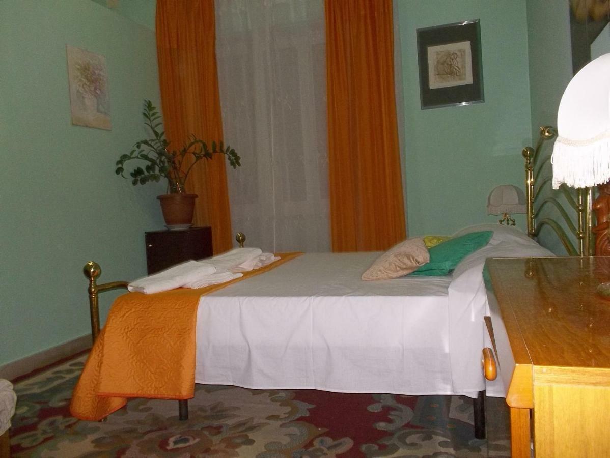 Victoria Bed & Breakfast Catania Bagian luar foto