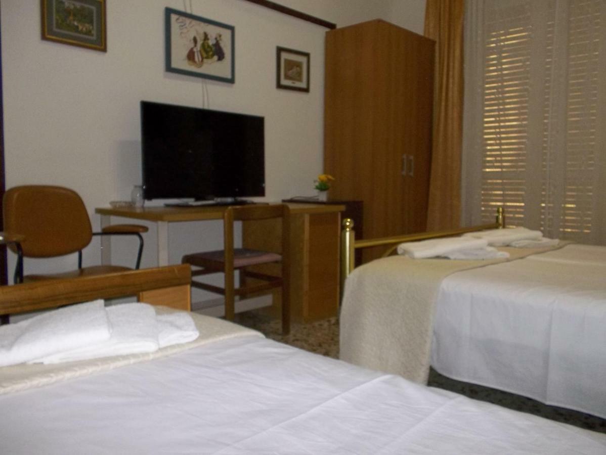 Victoria Bed & Breakfast Catania Bagian luar foto